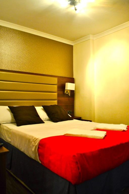 לונדון Goodwood Hotel מראה חיצוני תמונה
