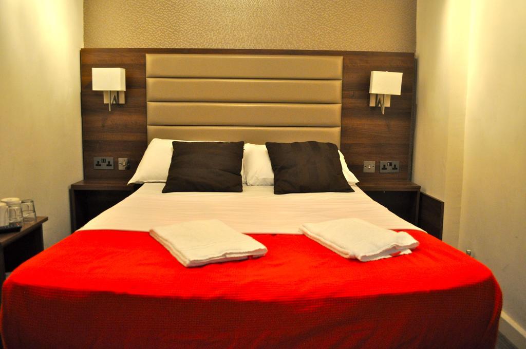 לונדון Goodwood Hotel מראה חיצוני תמונה